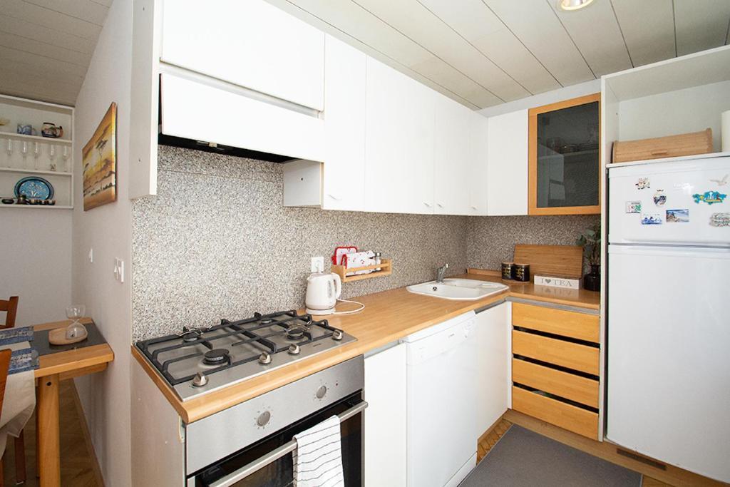 Magnolia Apartment - Free Private Parking Ljubljana Extérieur photo